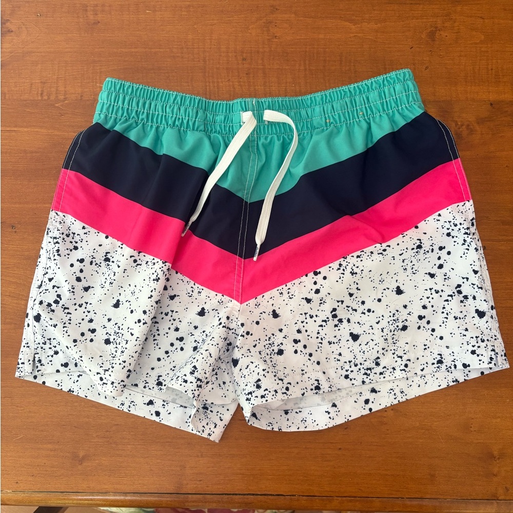 CHUBBIES: The Aquatic Libations, 4’ inseam, size M